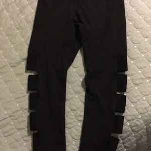 Beyond Yoga Capri Leggings